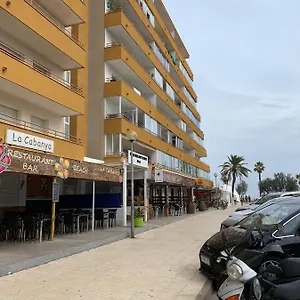 https://roses-holiday-center.topcostabravahotels.com